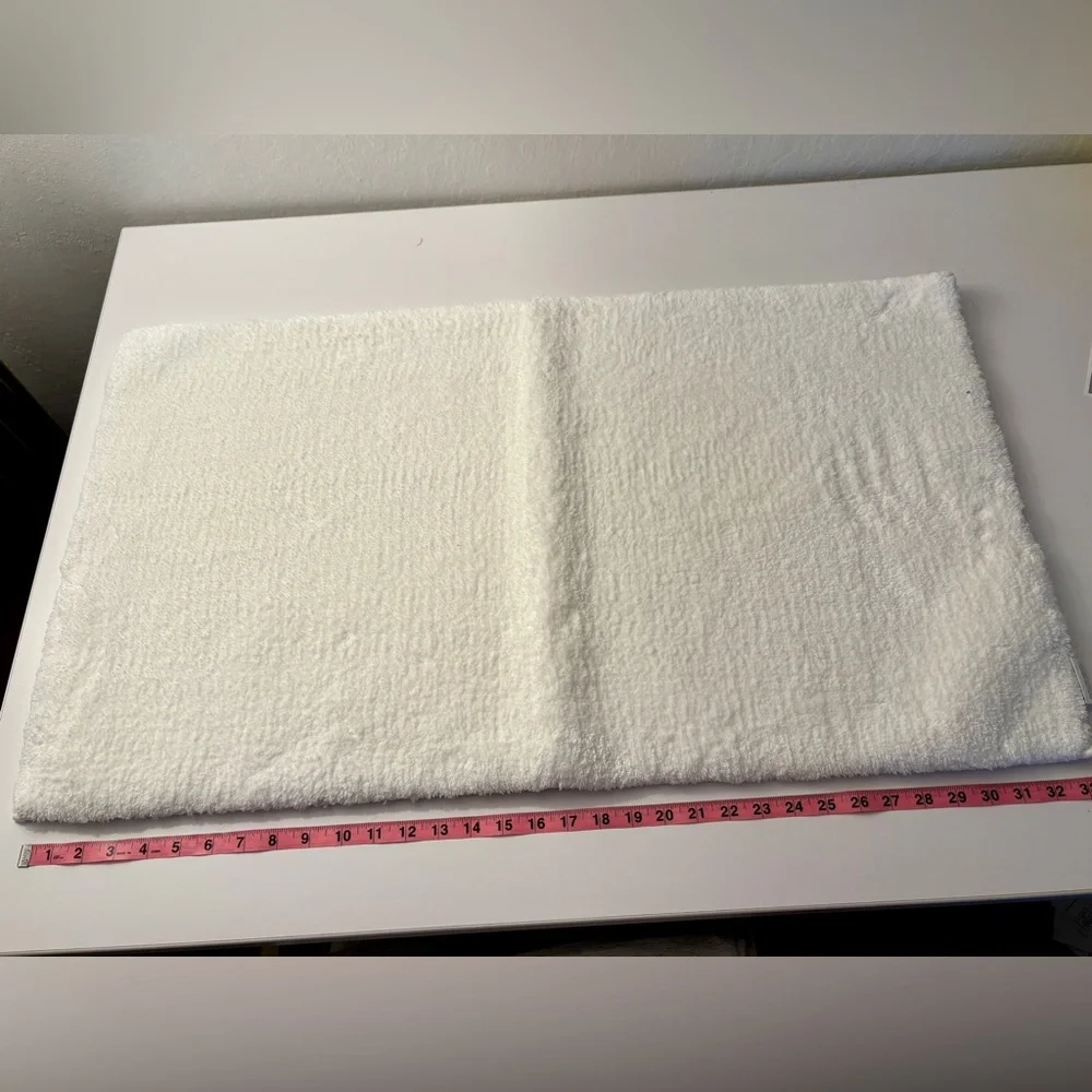 Christy England Luxury Bath Mat - Cream/Ivory